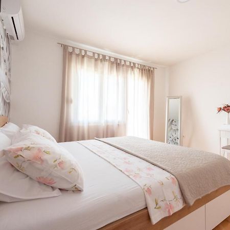 Villa Apartments Duje Kaštela Extérieur photo