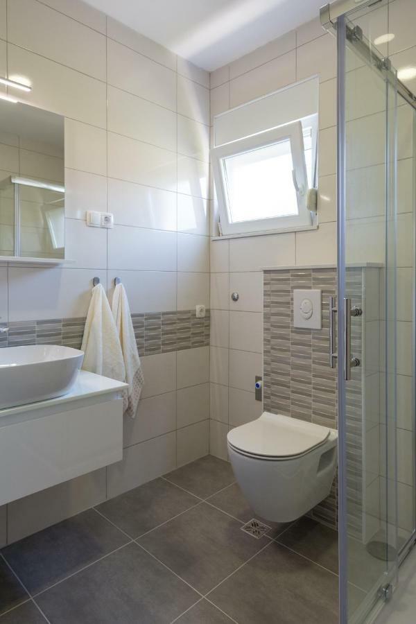 Villa Apartments Duje Kaštela Extérieur photo