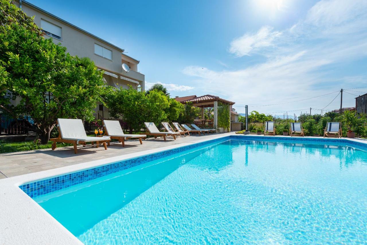 Villa Apartments Duje Kaštela Extérieur photo