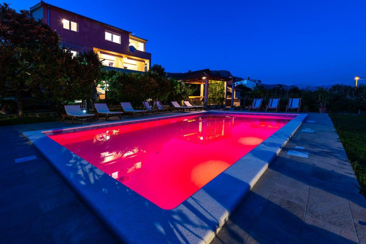 Villa Apartments Duje Kaštela Extérieur photo